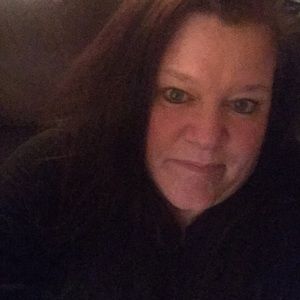 Meet your Posher, Suzanne